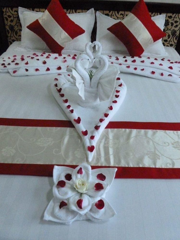 Diamond Crown Hotel Gyogon Bagian luar foto