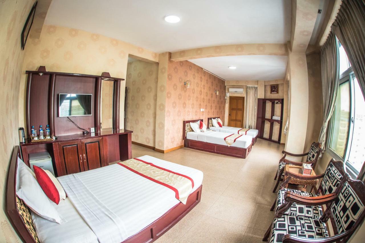 Diamond Crown Hotel Gyogon Bagian luar foto